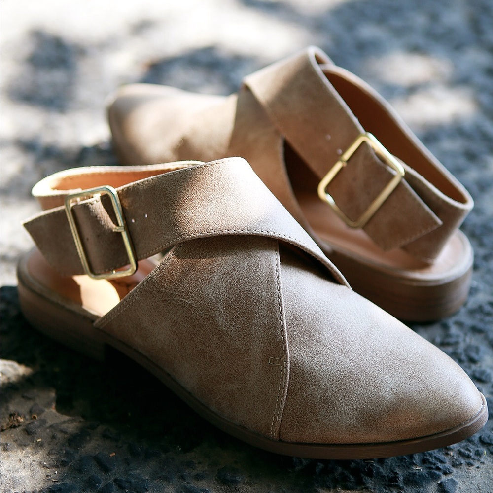 ❗️Must Have❗️Slingback Mules